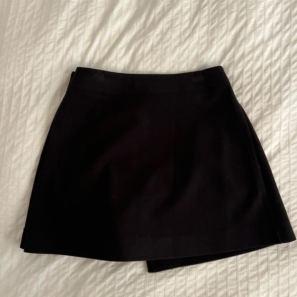 Zara Black High Rise Buckle Wrap Skirt - Picture 6 of 10